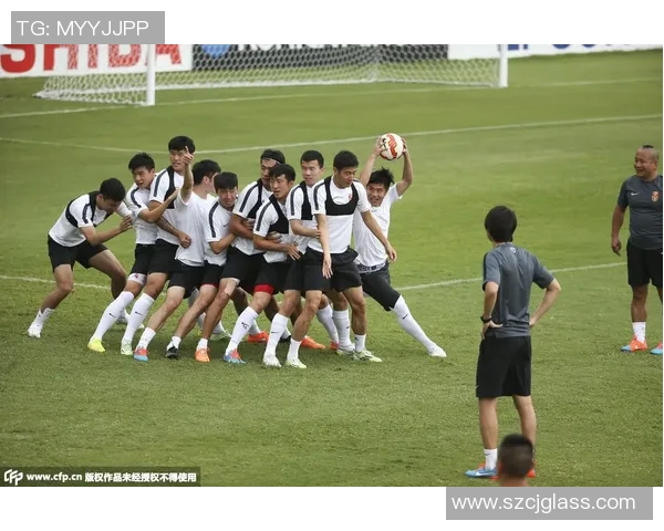 广州足球队崛起之路：从默默无闻到钻石联赛的璀璨明珠