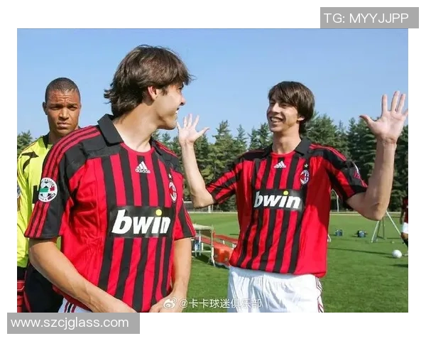 足球明星卡卡的爱情旅程与情感故事全揭秘